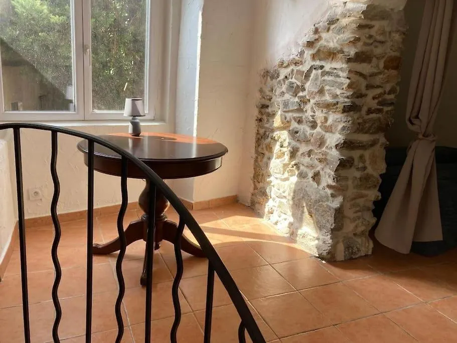 Apartment Ferienwohnung Nid Douillet A Hyères Frankreich